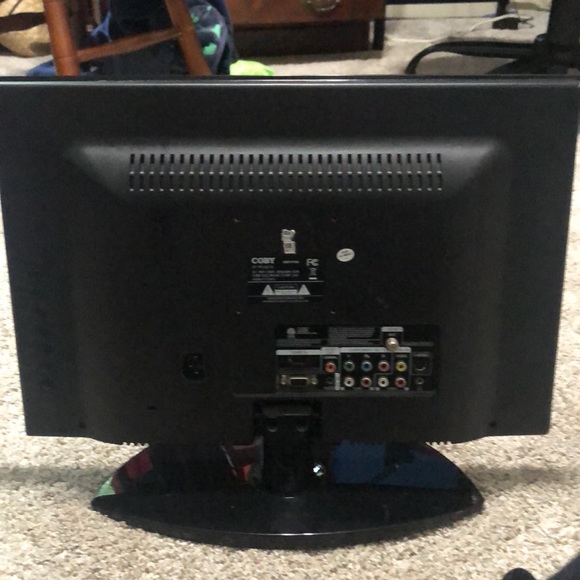 Coby 19 inch monitor - Picture 3 of 7